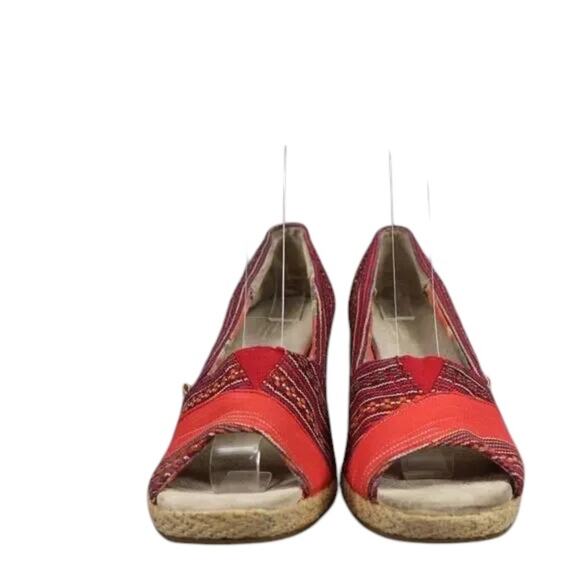 Toms Shoes Womens 8 Wedge Sandal Casuall Fashion Calypso Espadrille Red Peep Toe - Picture 3 of 13